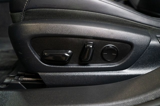 2019 Lexus ES 300h Luxury