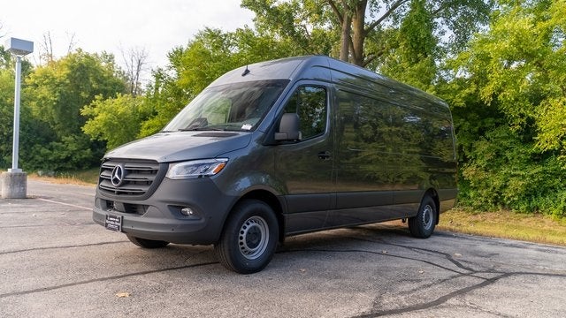 2025 Mercedes-Benz Sprinter 2500 Cargo 170 WB High Roof