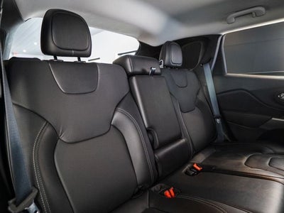 2022 Jeep Cherokee Latitude Lux