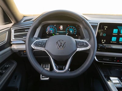 2026 Volkswagen Atlas Cross Sport 2.0T SEL R-Line Black