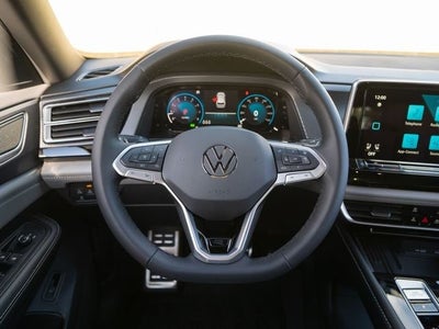 2026 Volkswagen Atlas Cross Sport 2.0T SEL R-Line Black