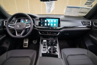 2026 Volkswagen Atlas Cross Sport 2.0T SEL R-Line Black