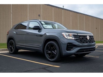 2026 Volkswagen Atlas Cross Sport 2.0T SEL R-Line Black