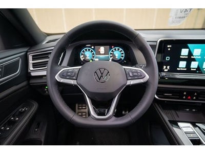 2026 Volkswagen Atlas Cross Sport 2.0T SEL R-Line Black