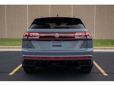 2026 Volkswagen Atlas Cross Sport 2.0T SEL R-Line Black