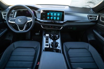 2026 Volkswagen Atlas Cross Sport 2.0T SEL