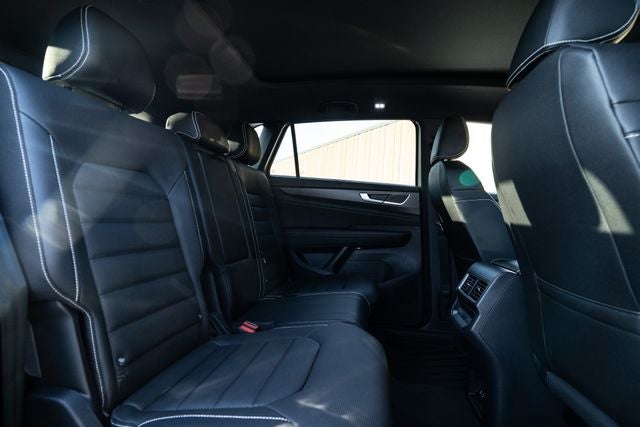 2026 Volkswagen Atlas Cross Sport 2.0T SEL