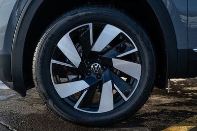 2026 Volkswagen Atlas Cross Sport 2.0T SEL