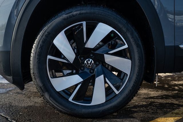 2026 Volkswagen Atlas Cross Sport 2.0T SEL