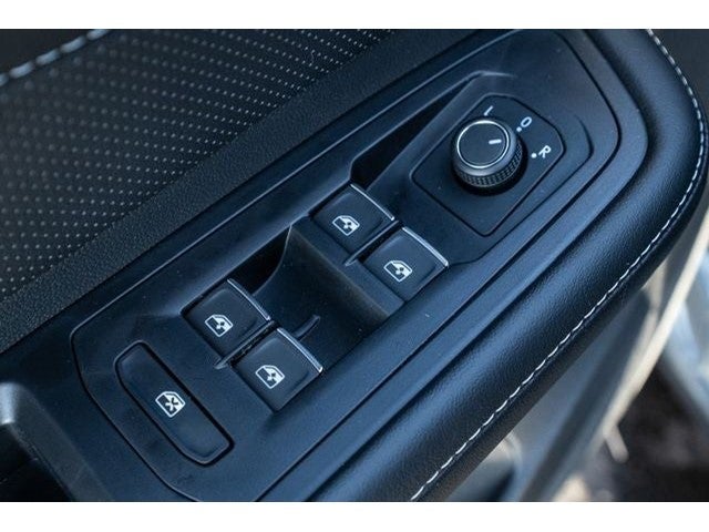 2026 Volkswagen Atlas Cross Sport 2.0T SEL