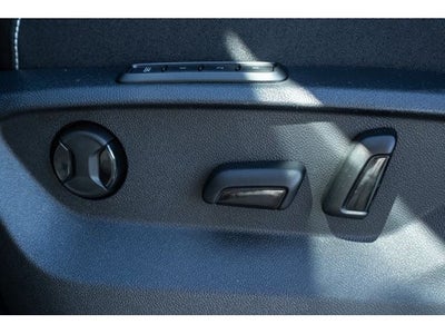 2026 Volkswagen Atlas Cross Sport 2.0T SEL