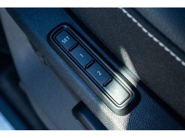 2026 Volkswagen Atlas Cross Sport 2.0T SEL