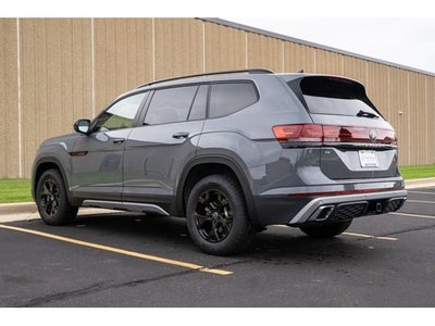 2026 Volkswagen Atlas 2.0T Peak Edition