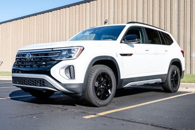 2026 Volkswagen Atlas 2.0T Peak Edition
