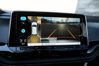 2026 Volkswagen Atlas Cross Sport 2.0T SEL Premium R-Line