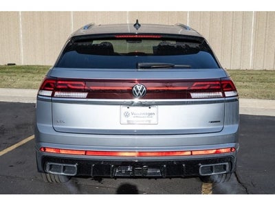2026 Volkswagen Atlas Cross Sport 2.0T SEL Premium R-Line