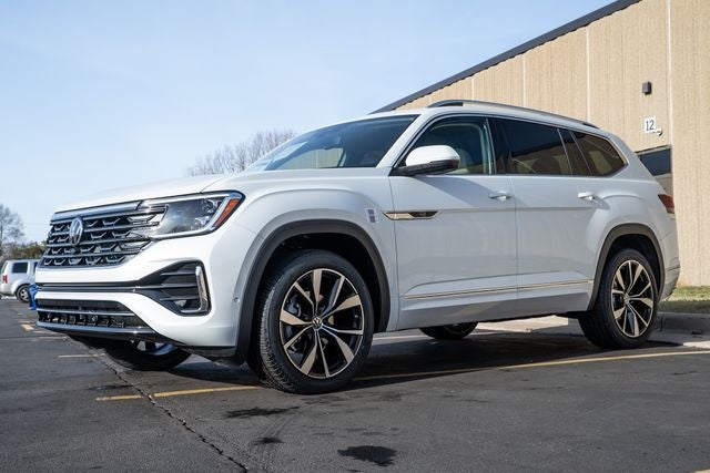 2026 Volkswagen Atlas 2.0T SEL Premium R-Line