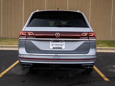 2026 Volkswagen Atlas 2.0T SEL Premium R-Line