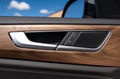 2026 Volkswagen Atlas 2.0T SE w/ Technology