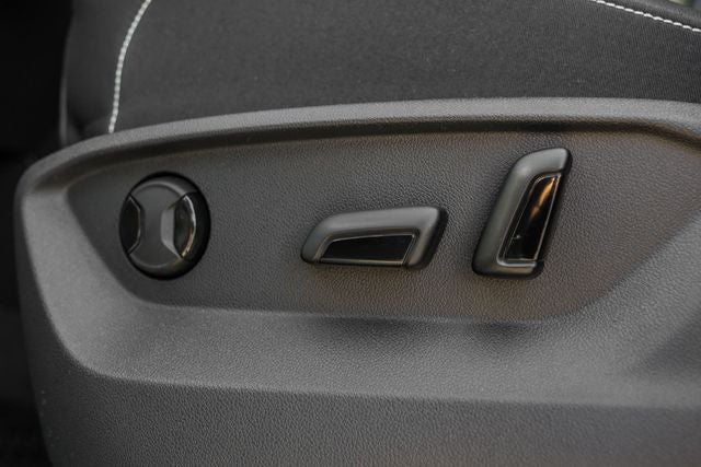 2026 Volkswagen Atlas 2.0T SE w/ Technology