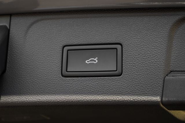 2026 Volkswagen Atlas 2.0T SE w/ Technology