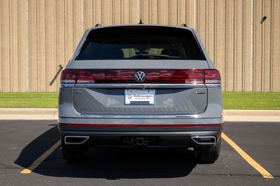 2026 Volkswagen Atlas 2.0T SE w/ Technology
