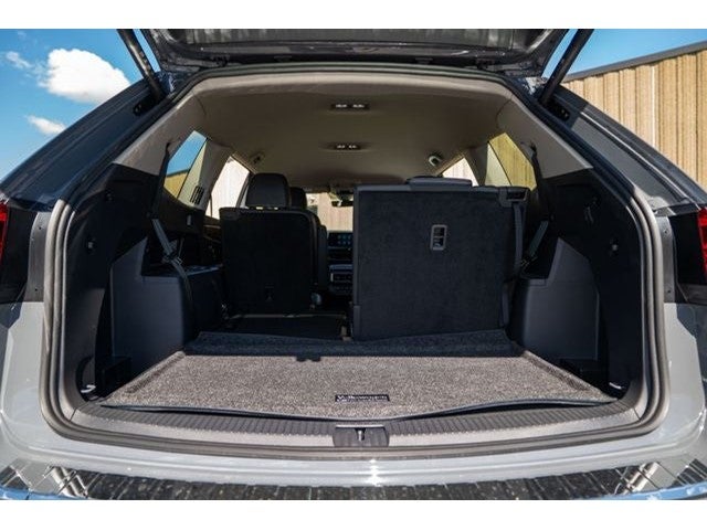 2026 Volkswagen Atlas 2.0T SE w/ Technology