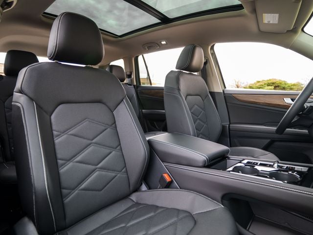 2026 Volkswagen Atlas 2.0T SE w/ Technology