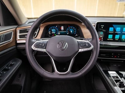 2026 Volkswagen Atlas 2.0T SE w/ Technology