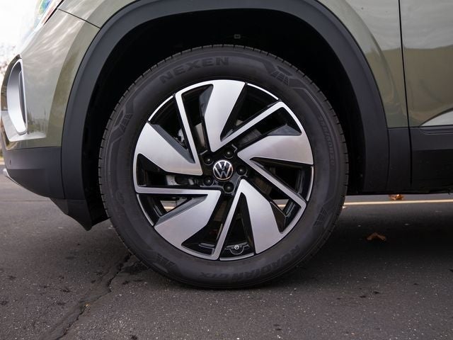 2026 Volkswagen Atlas 2.0T SE w/ Technology