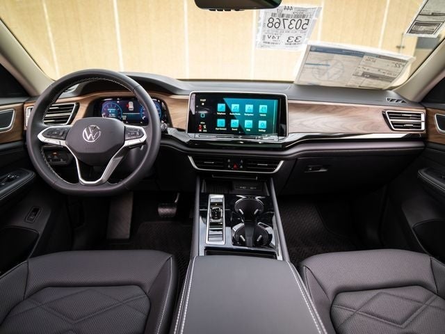 2026 Volkswagen Atlas 2.0T SE w/ Technology