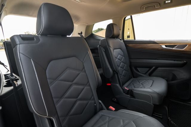 2026 Volkswagen Atlas 2.0T SE w/ Technology