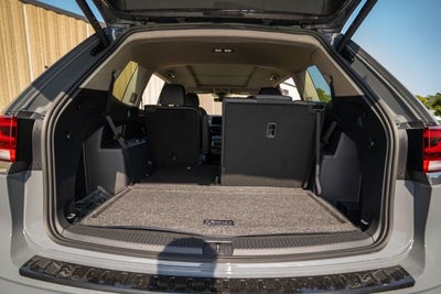 2026 Volkswagen Atlas 2.0T SE w/ Technology