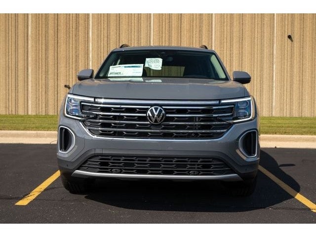 2026 Volkswagen Atlas 2.0T SE w/ Technology