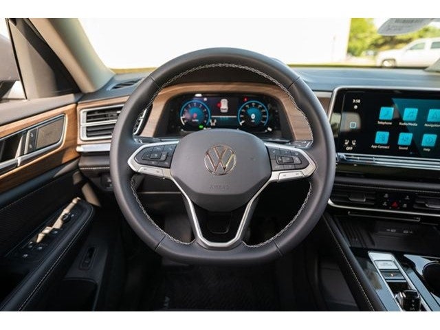 2026 Volkswagen Atlas 2.0T SE w/ Technology