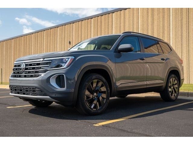 2026 Volkswagen Atlas 2.0T SE w/ Technology