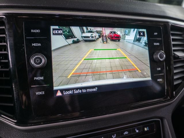 2023 Volkswagen Atlas 2.0T SE w/Technology