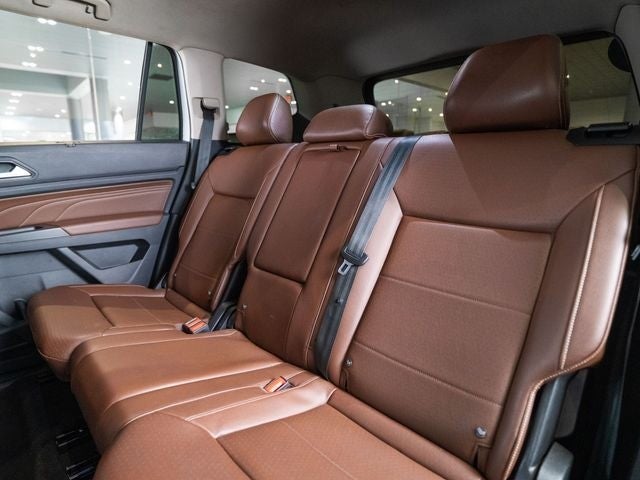 2023 Volkswagen Atlas 2.0T SE w/Technology