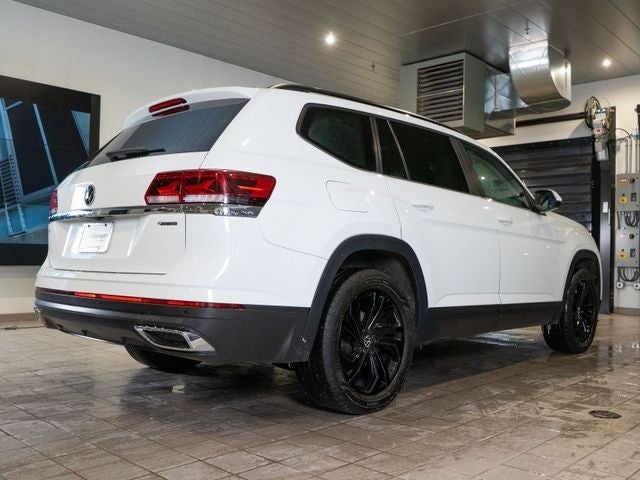 2023 Volkswagen Atlas 2.0T SE w/Technology