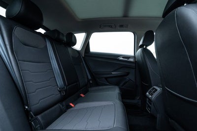 2026 Volkswagen Taos 1.5T SE Black