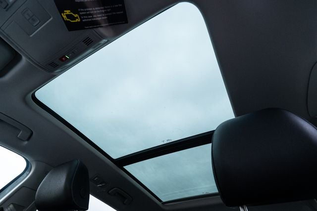 2026 Volkswagen Taos 1.5T SE Black