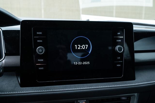 2026 Volkswagen Taos 1.5T SE Black