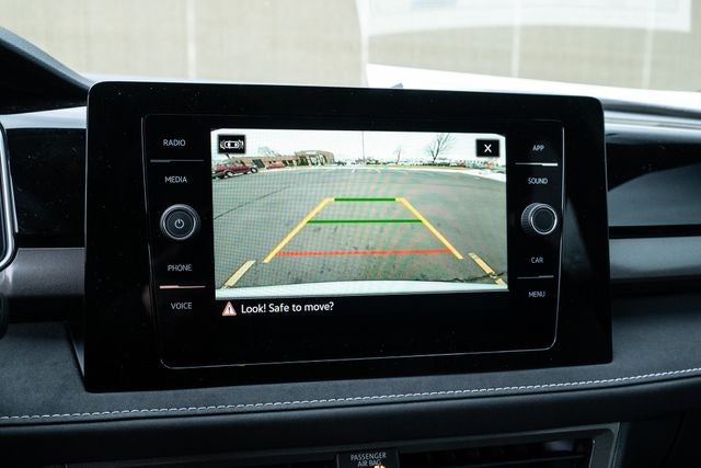 2026 Volkswagen Taos 1.5T SE Black