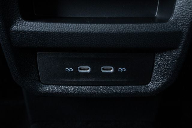 2026 Volkswagen Taos 1.5T SE Black