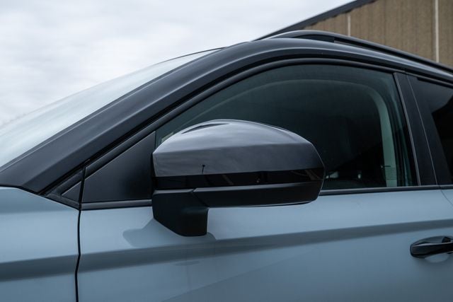 2026 Volkswagen Taos 1.5T SE Black