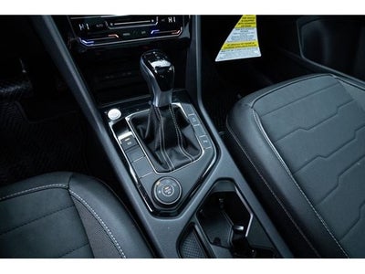 2026 Volkswagen Taos 1.5T SE Black