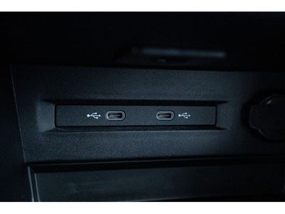 2026 Volkswagen Taos 1.5T SE Black