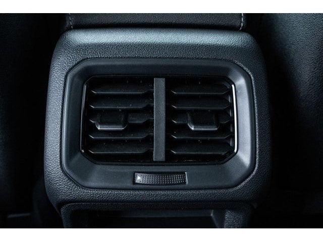 2026 Volkswagen Taos 1.5T SE Black