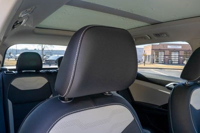 2025 Volkswagen Taos 1.5T SEL