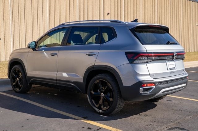 2025 Volkswagen Taos 1.5T SEL